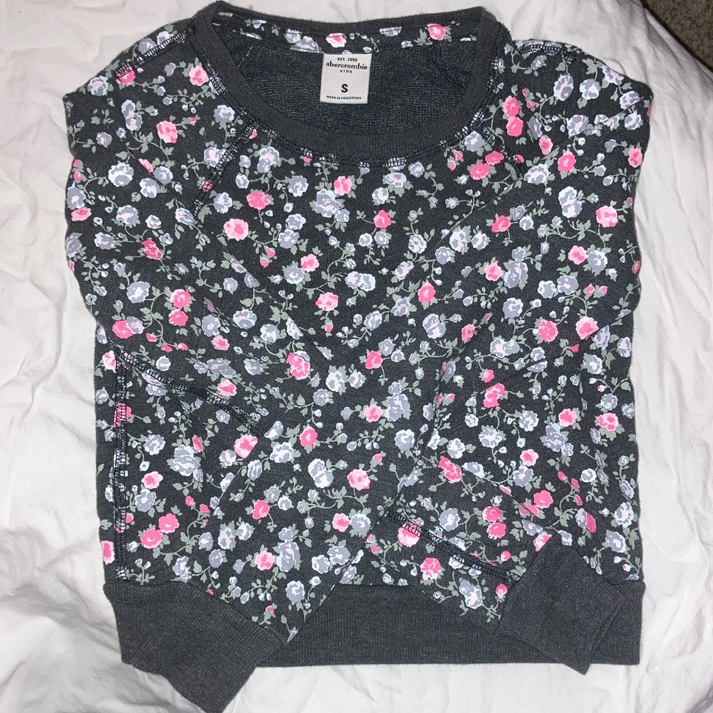 Girls Long Sleeve Sweatshirt